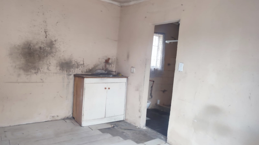 3 Bedroom Property for Sale in Uitsig Western Cape